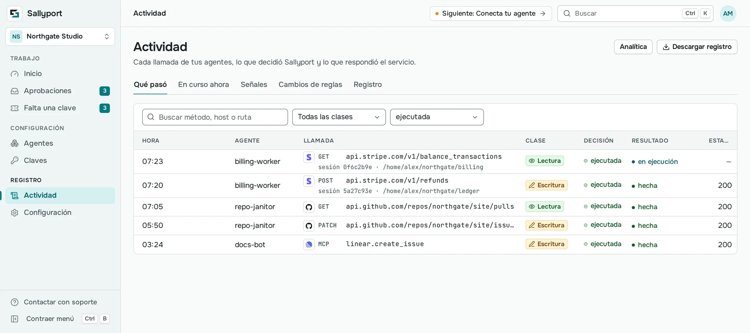 La consola de Sallyport: la lista de Actividad con las llamadas que se ejecutaron, entre ellas un reembolso en Stripe, de tres agentes a Stripe, GitHub y Linear.