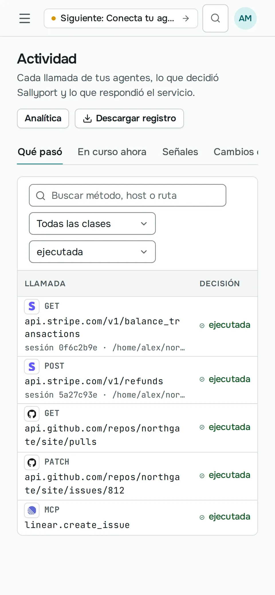 La lista de Actividad en un teléfono: llamadas a Stripe, GitHub y Linear, cada una marcada como ejecutada.