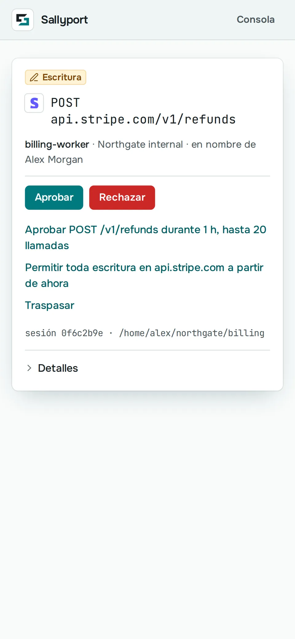 El mismo reembolso en Stripe en un teléfono: la tarjeta de aprobación con el agente, la solicitud y los botones «Aprobar» y «Rechazar».